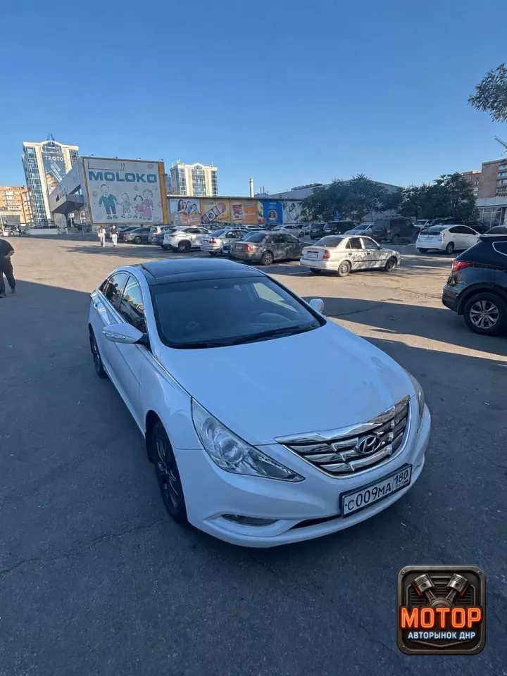 Hyundai Sonata, 2011