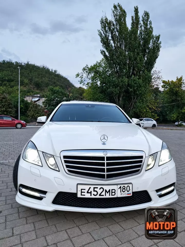 Mercedes E300 W212, 2012