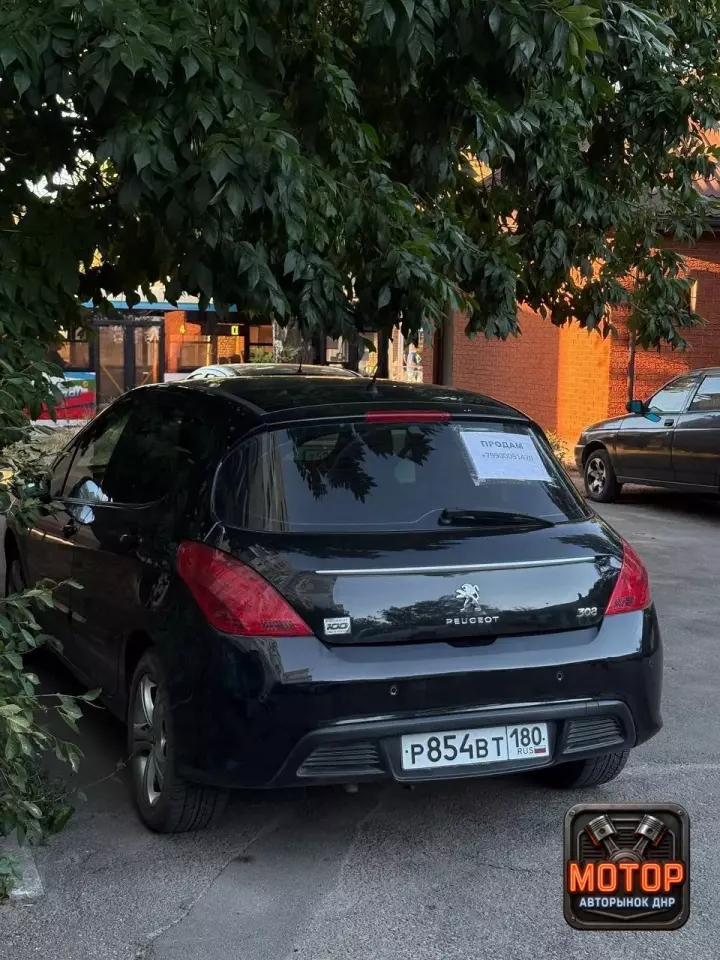 Peugeot Объем двигателя: 1.6 л, 2012