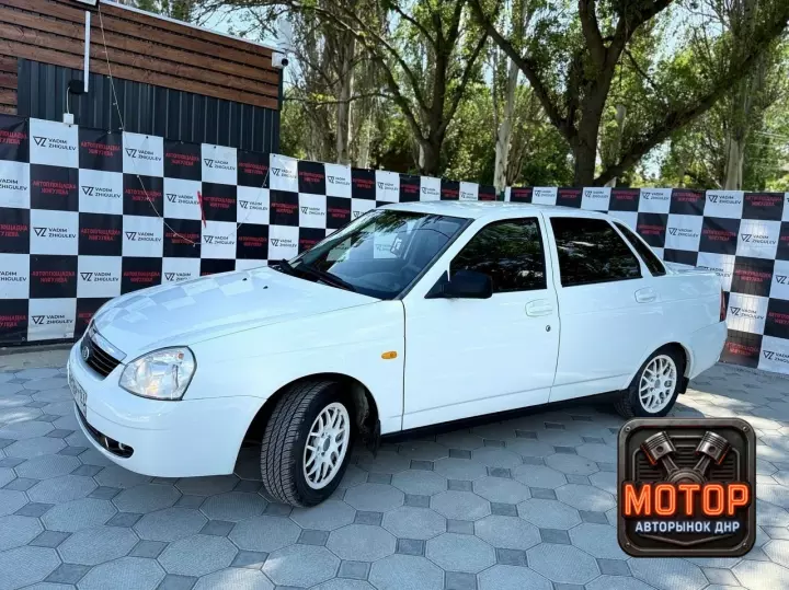 Lada Приора, 2010