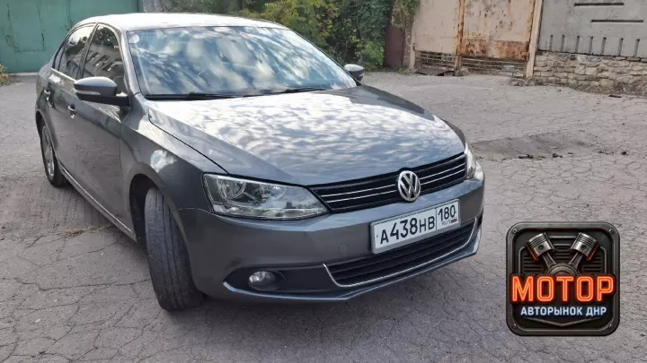 Volkswagen Jetta, 2013