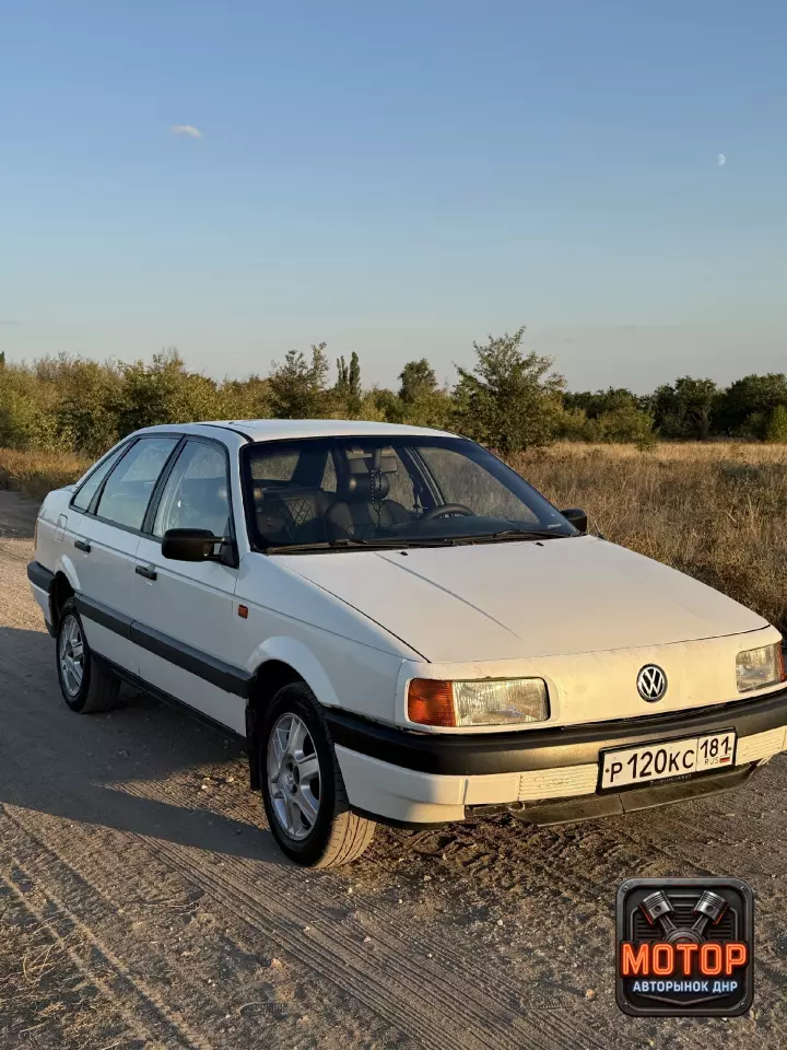 Volkswagen Passat, 1992