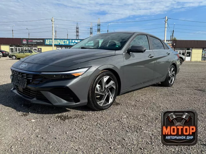 Hyundai Elantra, 2023