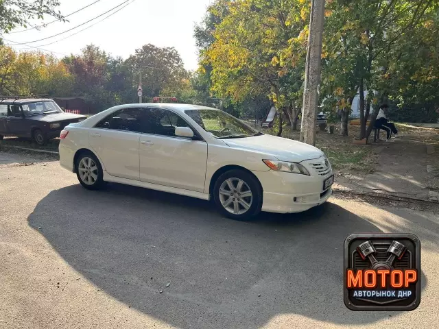 Toyota Camry, 2009