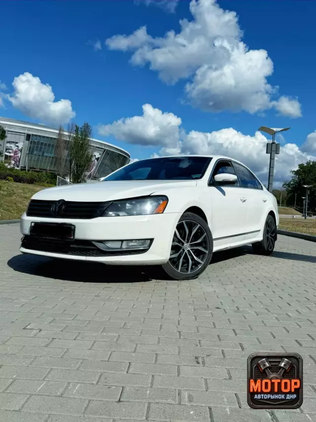 Volkswagen Passat, 2013