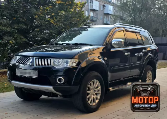 Mitsubishi Pajero Sport, 2011